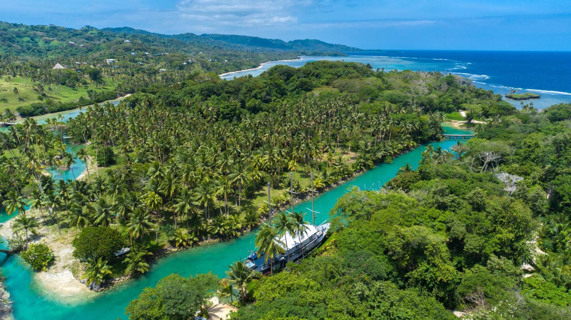 Savasi Island Resort Savusavu Exterior foto